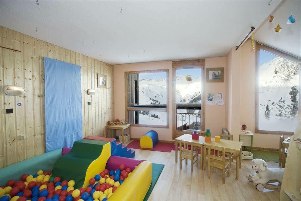 Hotel Club Mmv Les Melezes **** Les Arcs  Eksteriør bilde